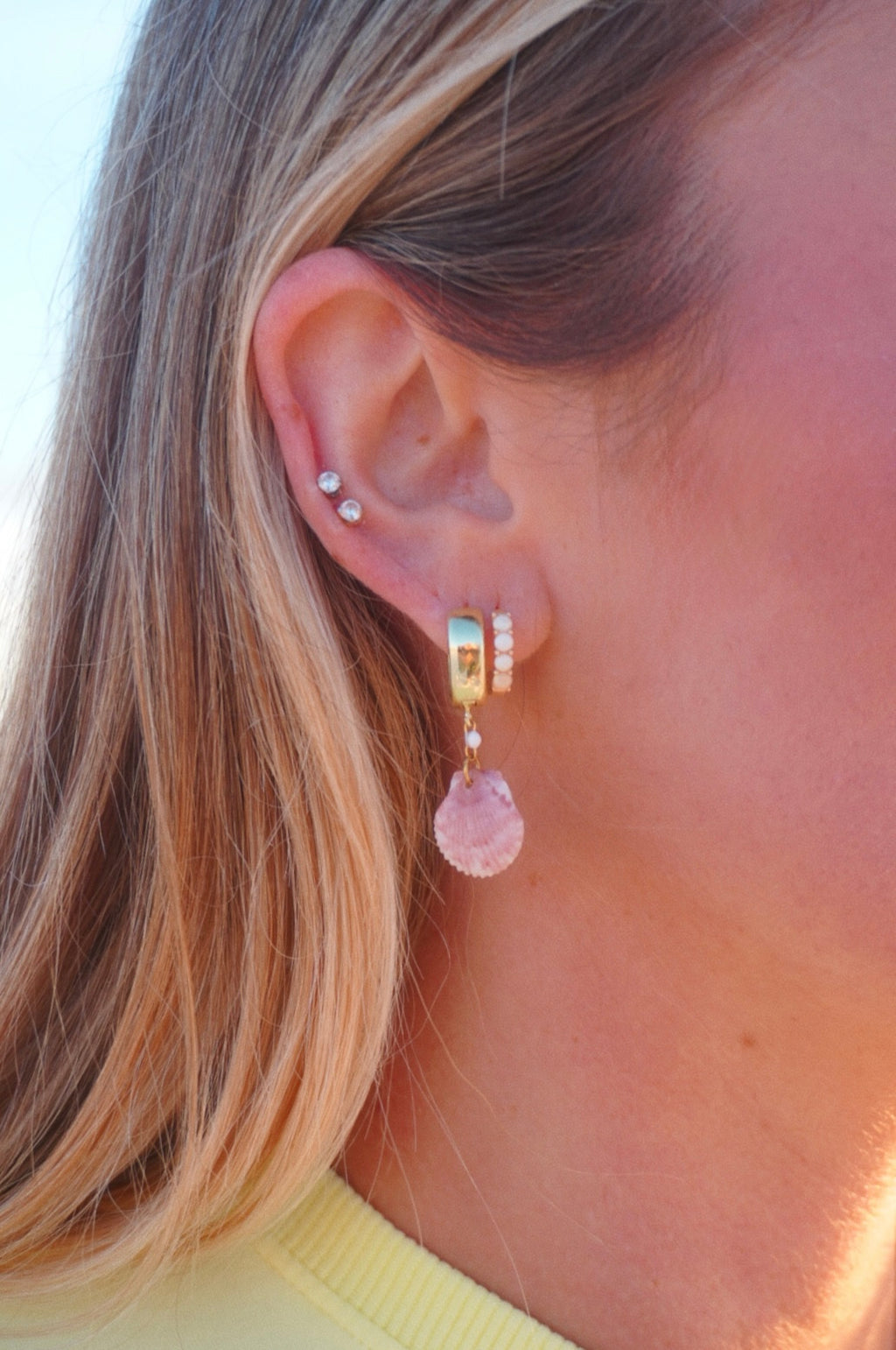 Thick Gold Seashell Earrings